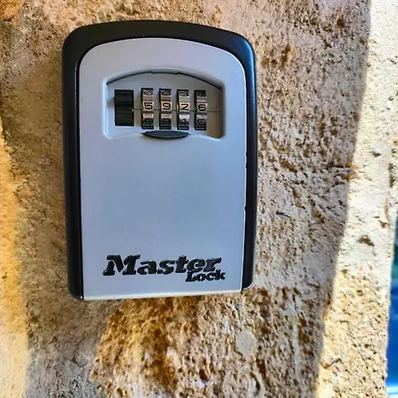 Maison De Village Familiale Pont Du Gard, Toit Terrasse, Barbecue, Fibre בית נופש ור פון דו גאר