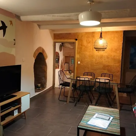 Maison De Village Familiale Pont Du Gard, Toit Terrasse, Barbecue, Fibre ור פון דו גאר